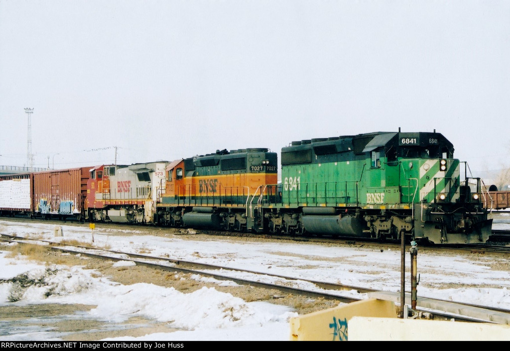 BNSF 6841 West